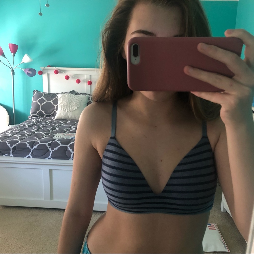 ⚡️FLASH SALE⚡️ Victoria’s Secret T-Shirt Bra